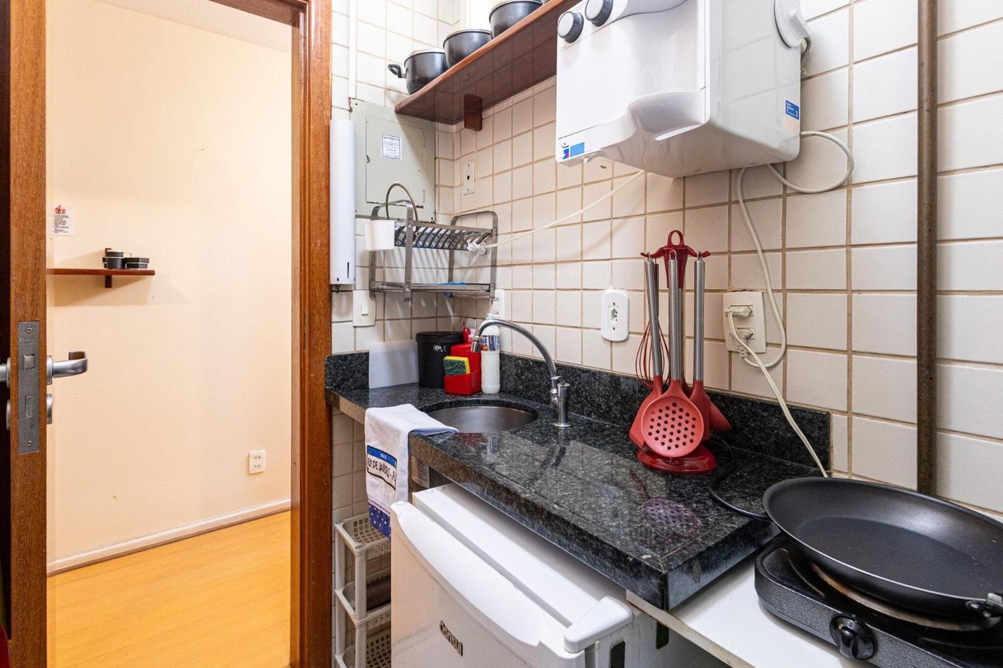 Apartamento Copacabana 200M Da Praia - Wifi Gratis - Cp5 Рио-де-Жанейро Экстерьер фото