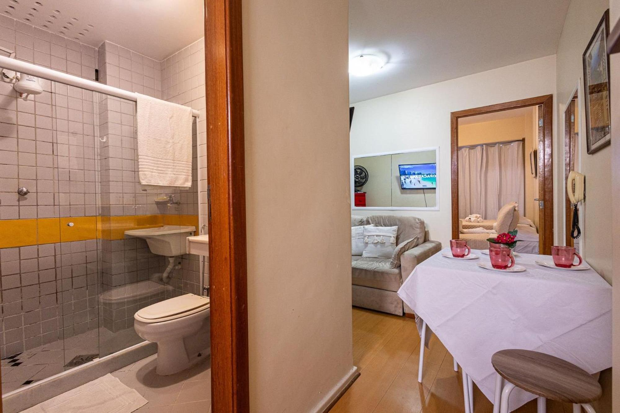Apartamento Copacabana 200M Da Praia - Wifi Gratis - Cp5 Рио-де-Жанейро Экстерьер фото