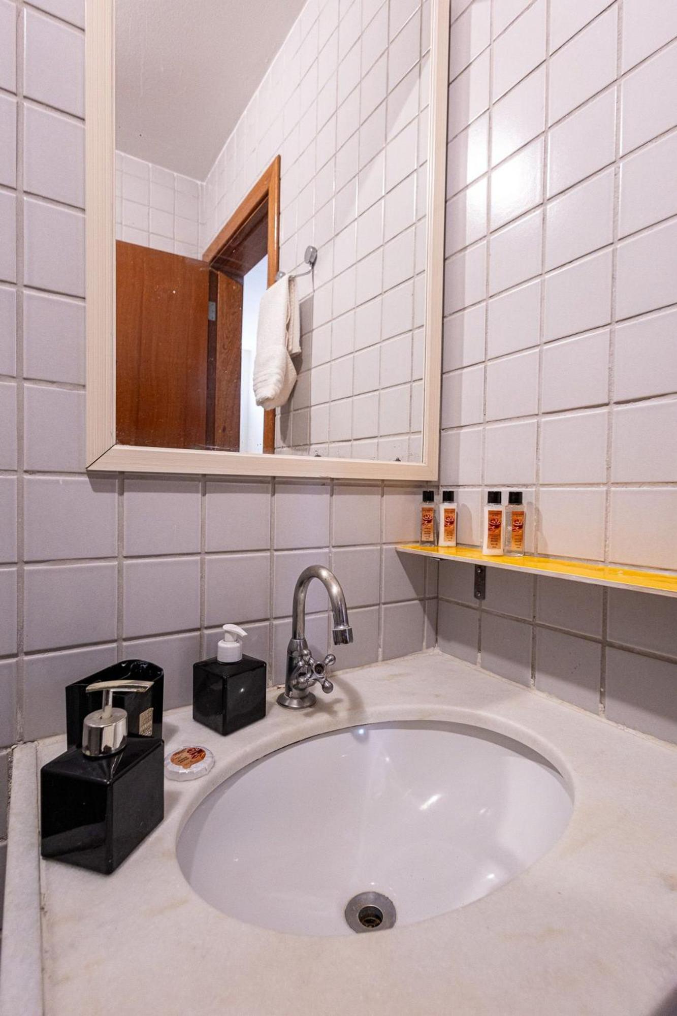 Apartamento Copacabana 200M Da Praia - Wifi Gratis - Cp5 Рио-де-Жанейро Экстерьер фото