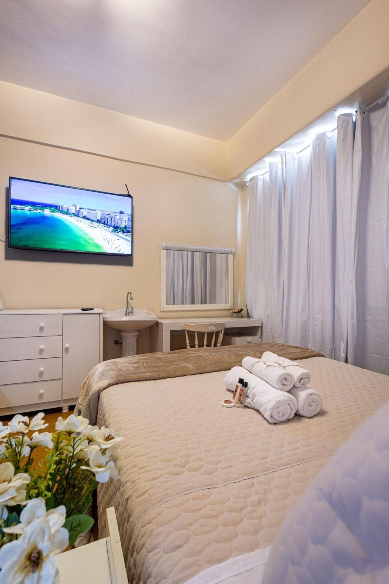 Apartamento Copacabana 200M Da Praia - Wifi Gratis - Cp5 Рио-де-Жанейро Экстерьер фото